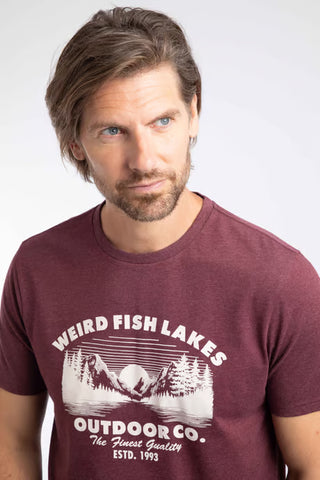 Lakes Front Print Graphic T-Shirt | Red Grape