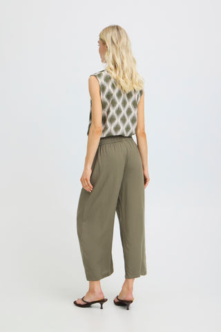 Mmjoella Cropped Trousers | Kalamata
