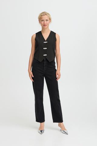 Tae Vest | Meteorite