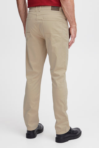 FQ1924 Paul 5 Pocket Chino Crockery