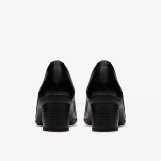 Shaya Poppy | Black Leather