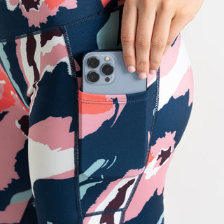 Women's Influential II 3/4 Leggings | Marble Swirl Print